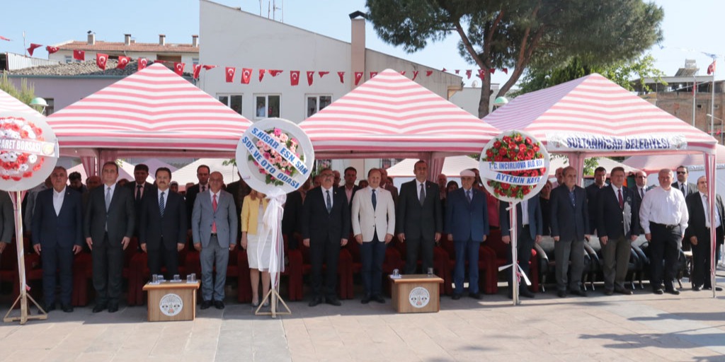 Odamız Yönetim Kurulu Başkanı     Nuri Arslan Nysa Çilek Festivaline Katıldı.