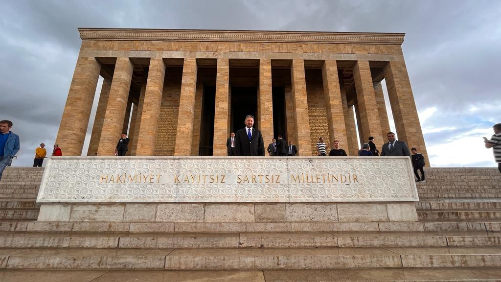 Başkanımız Nuri ARSLAN Anıtkabir’e Ziyarette Bulundu